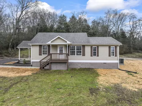 8850 Old King Hollow Rd, Mount Pleasant, TN 38474