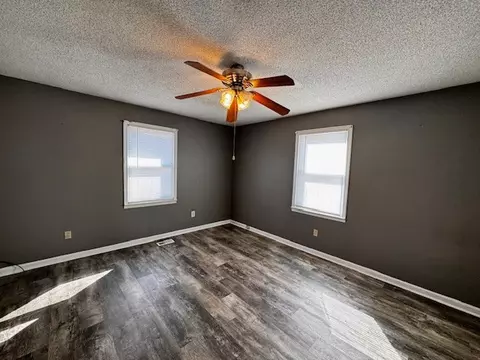 1410 Sharp Springs Rd, Winchester, TN 37398 photo 11