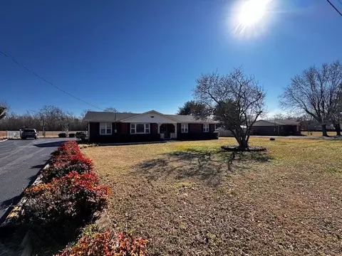 1410 Sharp Springs Rd, Winchester, TN 37398 photo 18