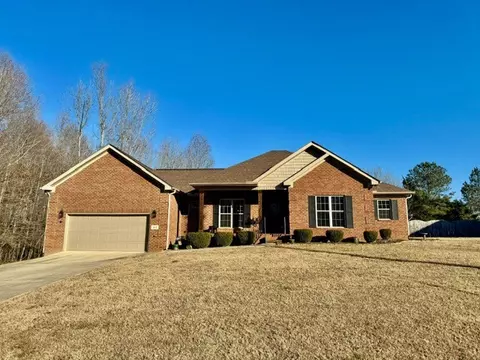 44 Sonoma Dr, Fayetteville, TN 37334