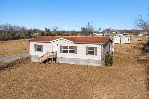 138 Oak Brook Dr, Mcminnville, TN 37110