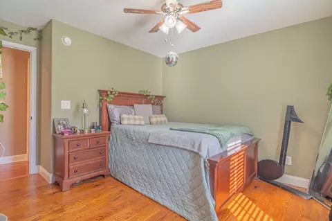 Bedroom - 135 Davis Rd, Decherd, TN 37324 photo 7 of 10