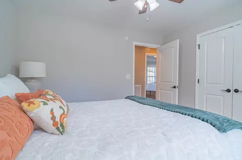 Bedroom - 135 Davis Rd, Decherd, TN 37324 photo 6 of 10