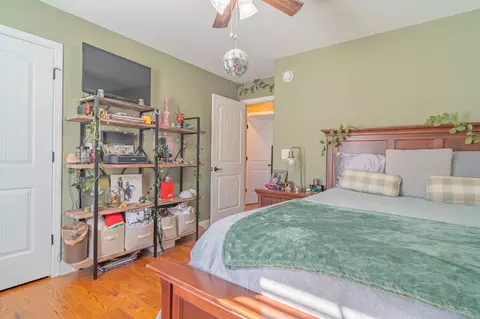 Bedroom - 135 Davis Rd, Decherd, TN 37324 photo 8 of 10