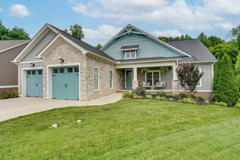 1683 Gable Green Dr, Apison, TN 37302