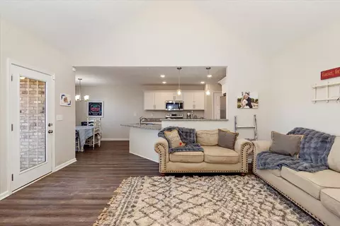 55 Legacy St, Decherd, TN 37324 photo 5