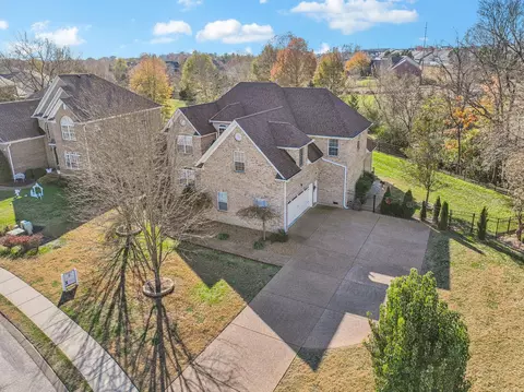 1087 Auldridge Dr, Spring Hill, TN 37174