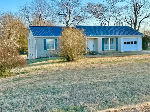 120 Kingdom Rd, Unionville, TN 37180