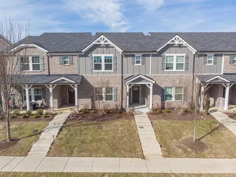 1111 Fairmont Ln, Lebanon, TN 37087