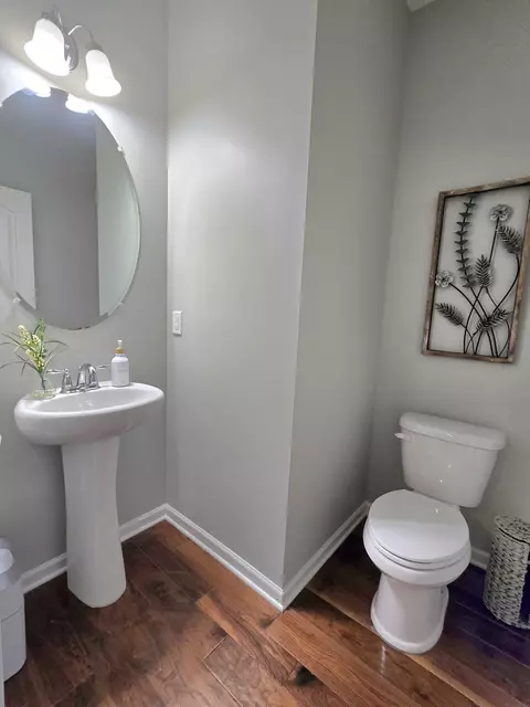 Bath - 3410 Hyde Ct, Murfreesboro, TN 37128 photo 3 of 4