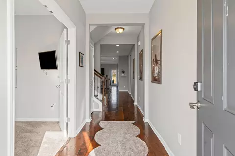 Entry Way - 3410 Hyde Ct, Murfreesboro, TN 37128 photo 2 of 8