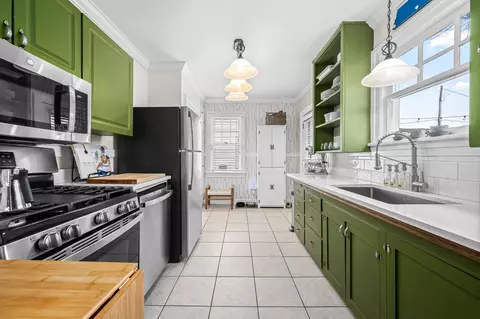 Kitchen - 457 E Madison St, Pulaski, TN 38478 photo 1 of 4