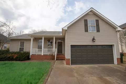384 Huntington Dr, Gallatin, TN 37066
