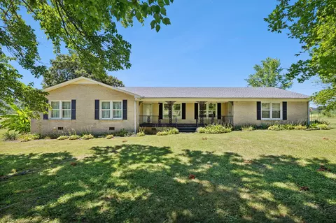 660 Waco Rd, Lynnville, TN 38472