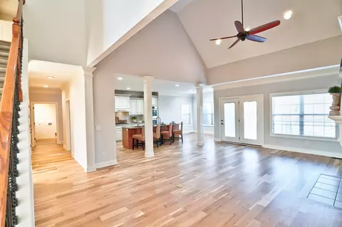 708 Furman Dr, Murfreesboro, TN 37129 photo 9