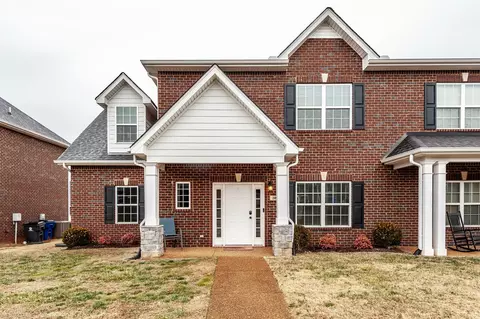 209 Laurelwood Dr, White House, TN 37188