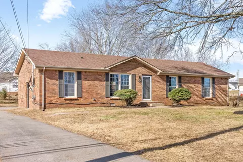 3390 Allen Rd, Clarksville, TN 37042