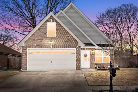 964 Culverson Ct, Clarksville, TN 37040