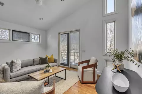 318 Van Buren St, Nashville, TN 37208
