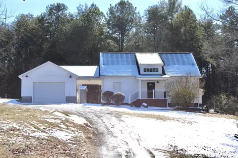 680 Sunset Dr, Dayton, TN 37321