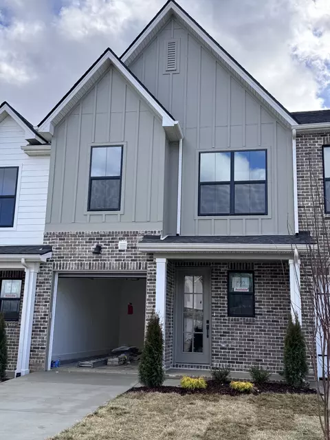 3061 Inman Dr, Thompsons Station, TN 37179