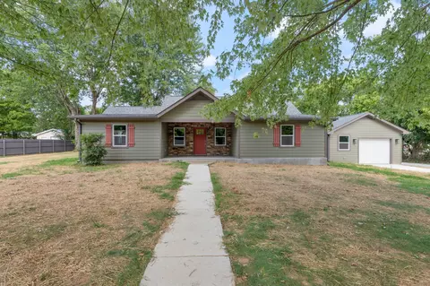 143 School Rd, Vanleer, TN 37181