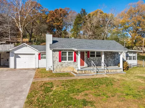8819 N Hickory Valley Rd, Chattanooga, TN 37416