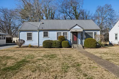 1011 Harrison Ave, Murfreesboro, TN 37130