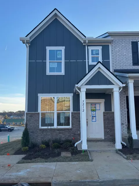 5212 Gladecress Ln NE, Hermitage, TN 37076