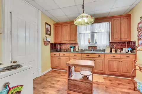 Kitchen - 538 E Madison St, Pulaski, TN 38478 photo 1 of 4