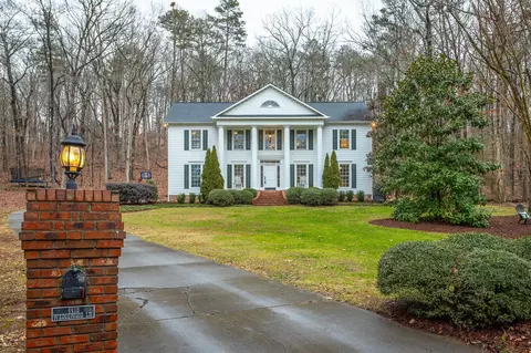 4410 Wedgewood Ln, Cohutta, GA 30710