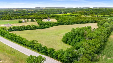 7 Highway 41a, Eagleville, TN 37060 photo 3