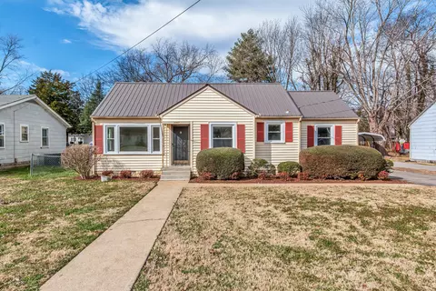 1007 Harrison Ave, Murfreesboro, TN 37130 photo 1