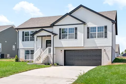 1212 Elizabeth Ln, Clarksville, TN 37042