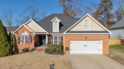 2172 Sargent Daly Dr, Chattanooga, TN 37421