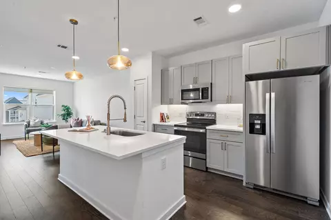 1677 54th Ave N #317, Nashville, TN 37209