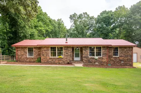 208 Fantasy Dr, Lyles, TN 37098