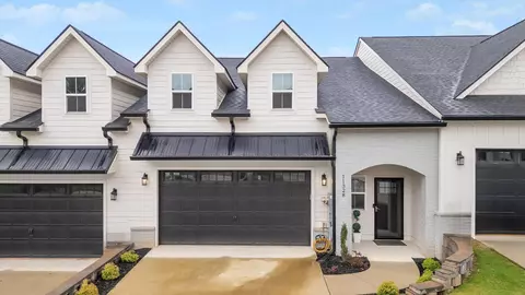11328 Cape Vw #2, Soddy Daisy, TN 37379