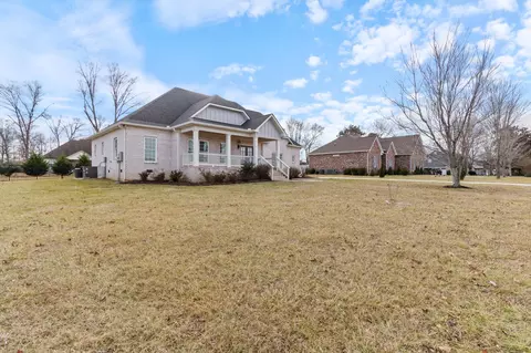 144 Bluegrass Rd, Manchester, TN 37355 photo 9