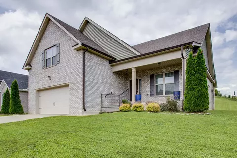 210 Hutch Ct, Gallatin, TN 37066