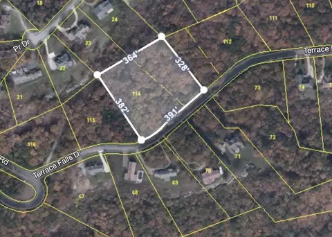 8721 Terrace Falls Dr, Soddy Daisy, TN 37379