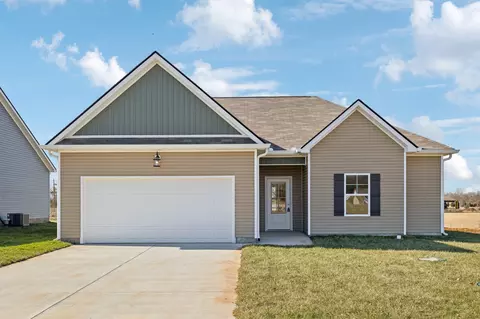 Exterior - 2038 Cincinnati St, Murfreesboro, TN 37127 photo 2 of 5
