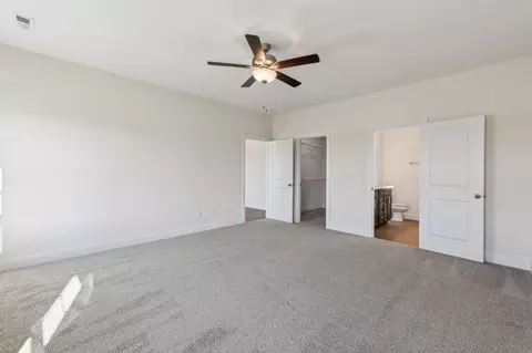 Bedroom - 2038 Cincinnati St, Murfreesboro, TN 37127 photo 3 of 4