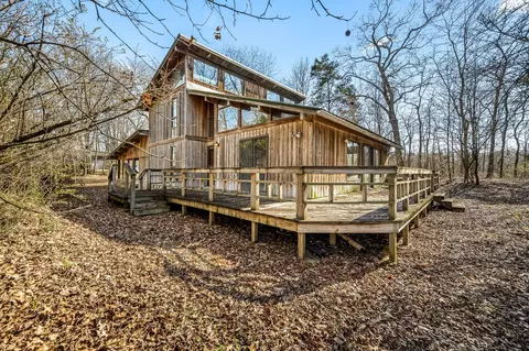 2834 Miller Crossroads Rd, Hillsboro, TN 37342