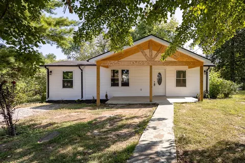 286 2nd Ave N, Cookeville, TN 38506