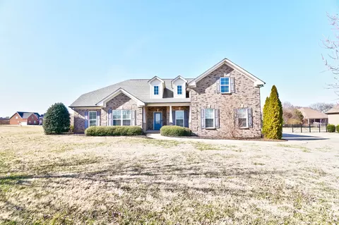 4121 Blackman Rd, Murfreesboro, TN 37129