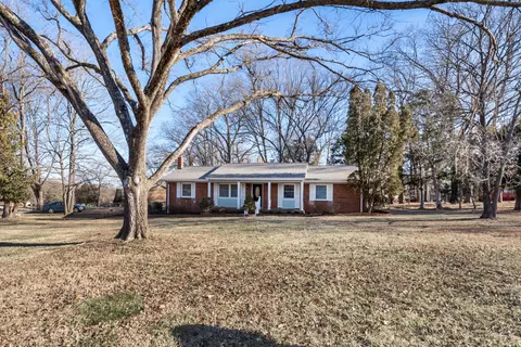 231 Shiloh Rd, Clarksville, TN 37042