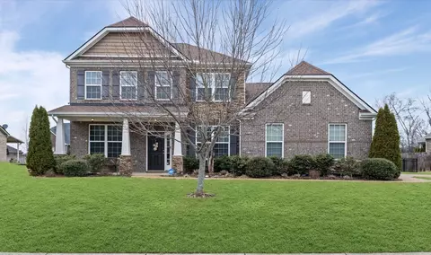 2061 Morton Dr, Spring Hill, TN 37174