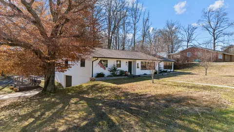 747 E Hudgens St, Cookeville, TN 38501