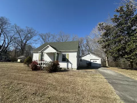 417 Natcor Dr, Dover, TN 37058